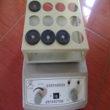 振荡器