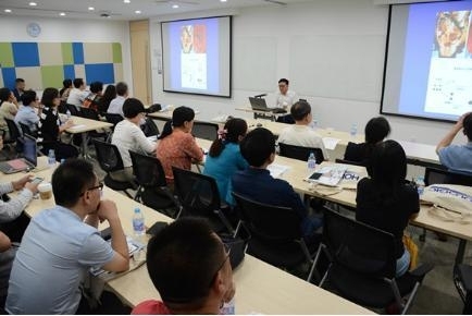 研讨尿液细胞学的应用 共论泌尿系肿瘤的诊治