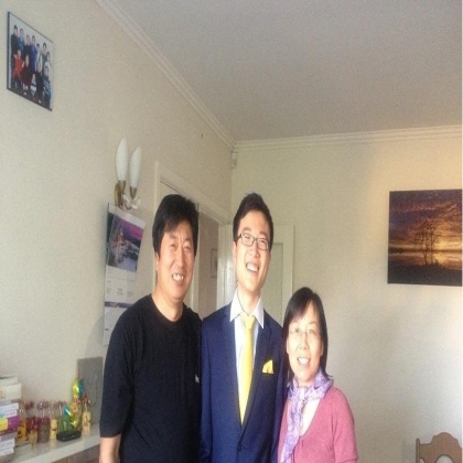 儿子的舞会服装
