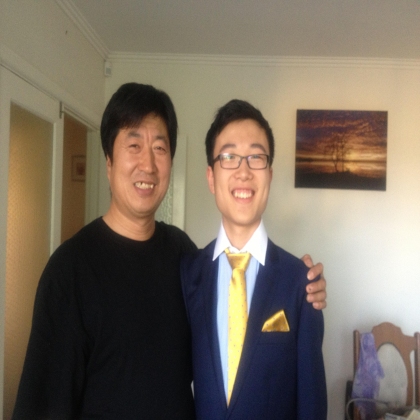 儿子的舞会服装