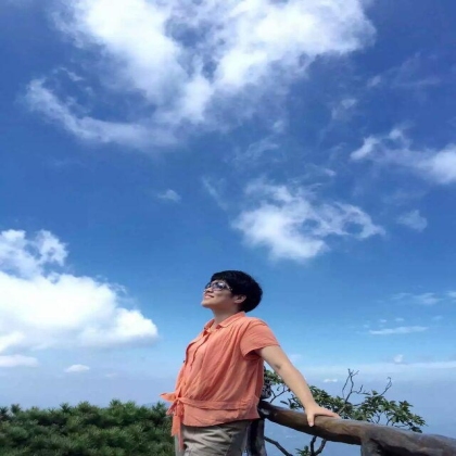 静若闲云 行事如水——谈一位病理医生的创作与管理之路