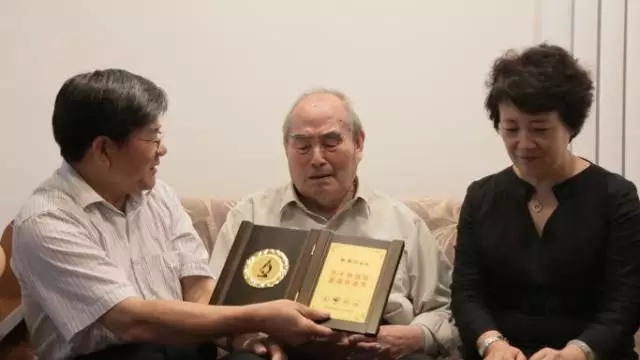 《中国病理人的足迹》哈尔滨站 | 王吾如、赵玉兰、宋禹伦教授 《中国病理人的足迹》哈尔滨站 | 王吾如、赵玉兰、宋禹伦教授