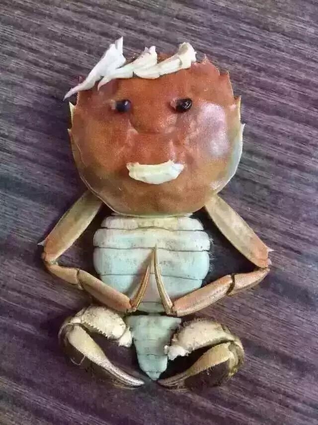 品酒聊天螃蟹宴